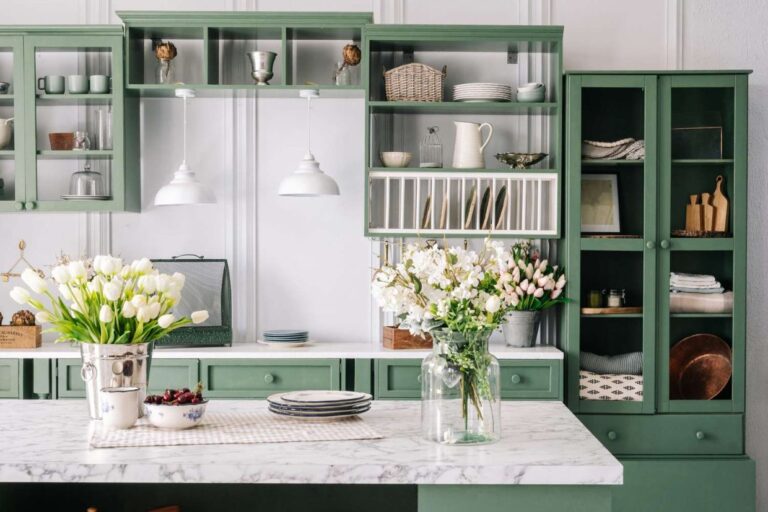 What is the Best Type of Paint for Kitchen Cabinets